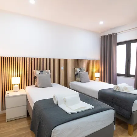 Beachside Bliss T2 With Pool & Access By Drago