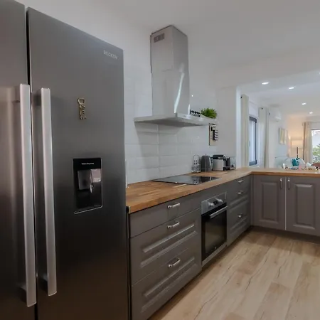 Apartamento Beachside Bliss T2 With Pool & Access By Drago *