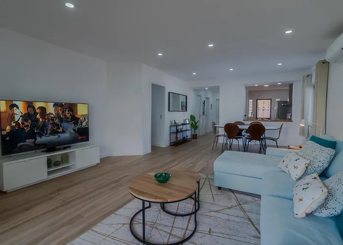 Beachside Bliss T2 With Pool & Access By Drago * אלבופיירה