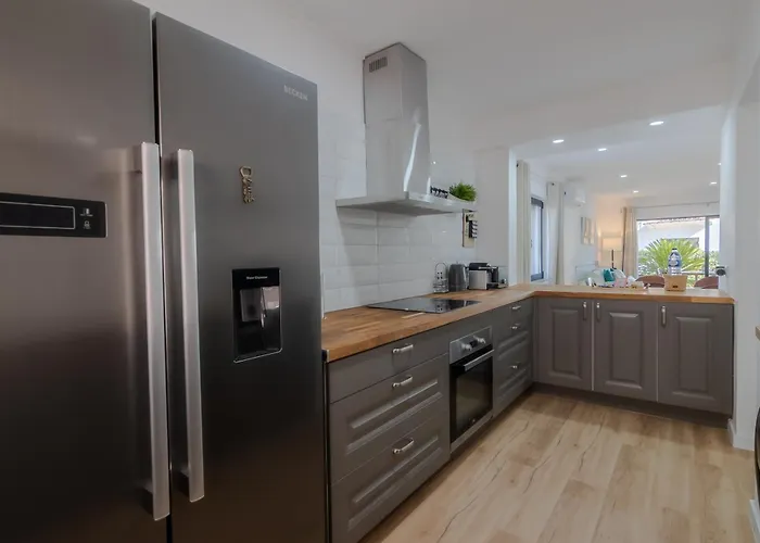 דירה Beachside Bliss T2 With Pool & Access By Drago *