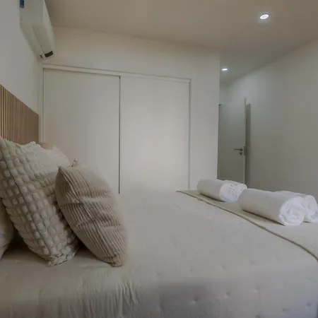 Apartamento Beachside Bliss T2 With Pool & Access By Drago