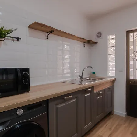 Beachside Bliss T2 With Pool & Access By Drago Apartment