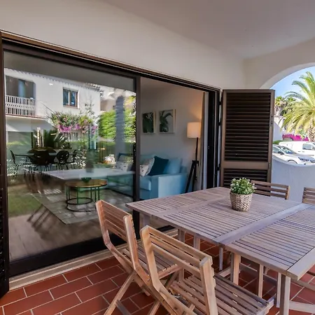 Beachside Bliss T2 With Pool & Access By Drago Albufeira